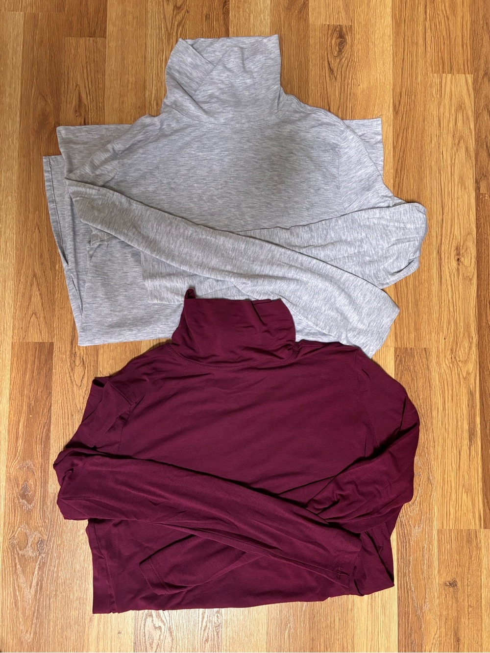 Set of Active Life Vina Turtleneck Long Sleeve T- Shirts Women’s Large